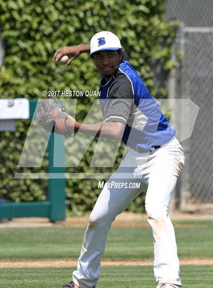 Thumbnail 3 in Mission Viejo vs Basic (DeMarini National Classic) photogallery.