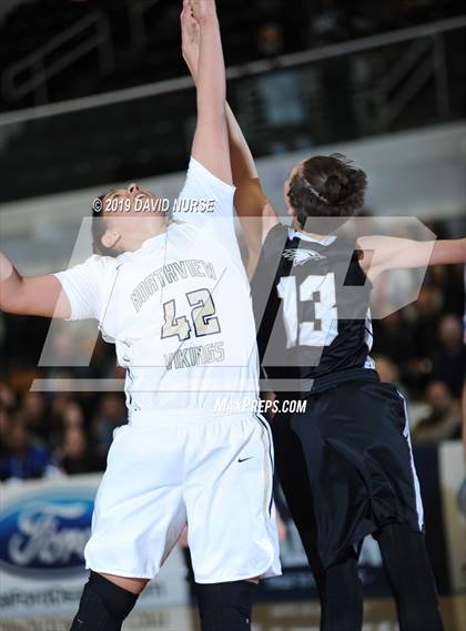 Thumbnail 3 in Oak Park vs Northview (CIF SS 4AA Championship) photogallery.