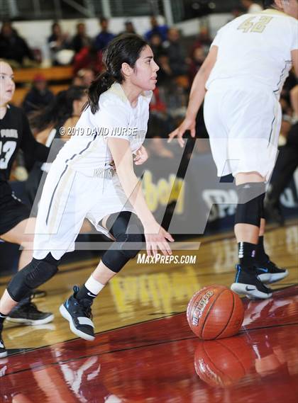 Thumbnail 1 in Oak Park vs Northview (CIF SS 4AA Championship) photogallery.
