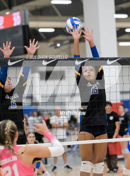 Thumbnail 3 in San Pasqual vs Whittier Christian (Nike Tournament of Champions – Southwest) photogallery.