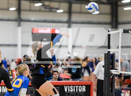 Thumbnail 3 in San Pasqual vs Whittier Christian (Nike Tournament of Champions – Southwest) photogallery.