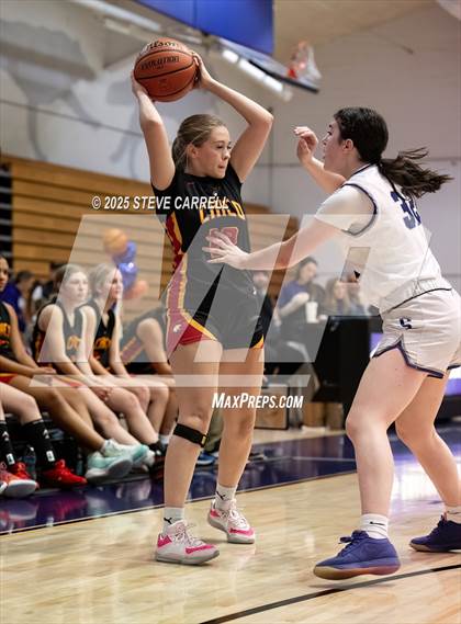 Thumbnail 3 in Chico @ Shasta photogallery.