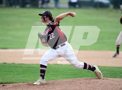 Thumbnail 1 in Fairfield Warde vs. Greenwich (FCIAC Final) photogallery.