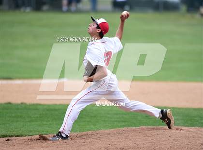 Thumbnail 2 in Fairfield Warde vs. Greenwich (FCIAC Final) photogallery.