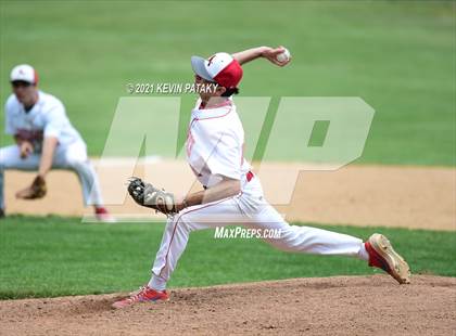 Thumbnail 2 in Fairfield Warde vs. Greenwich (FCIAC Final) photogallery.