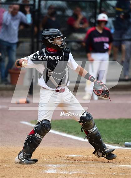 Thumbnail 2 in Fairfield Warde vs. Greenwich (FCIAC Final) photogallery.