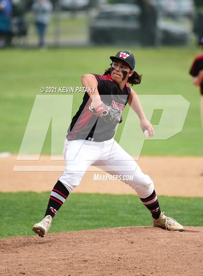 Thumbnail 3 in Fairfield Warde vs. Greenwich (FCIAC Final) photogallery.