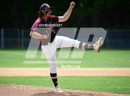 Thumbnail 1 in Fairfield Warde vs. Greenwich (FCIAC Final) photogallery.