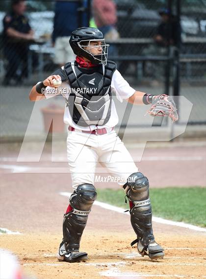 Thumbnail 1 in Fairfield Warde vs. Greenwich (FCIAC Final) photogallery.