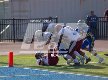 Thumbnail 2 in Sweetwater @ San Pasqual photogallery.