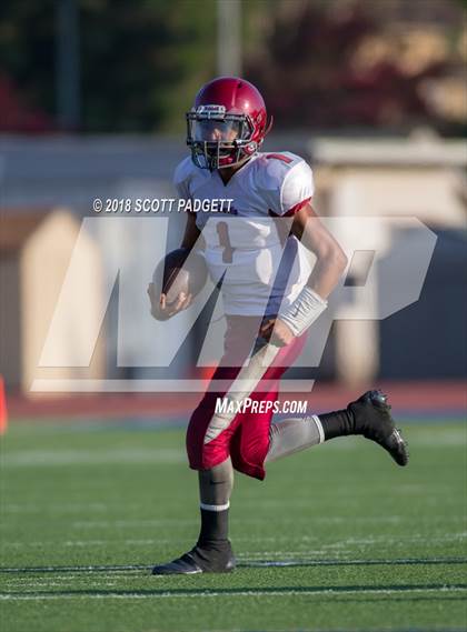 Thumbnail 3 in Sweetwater @ San Pasqual photogallery.