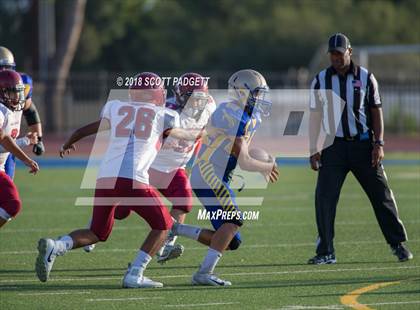 Thumbnail 3 in Sweetwater @ San Pasqual photogallery.