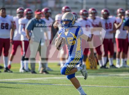 Thumbnail 1 in Sweetwater @ San Pasqual photogallery.