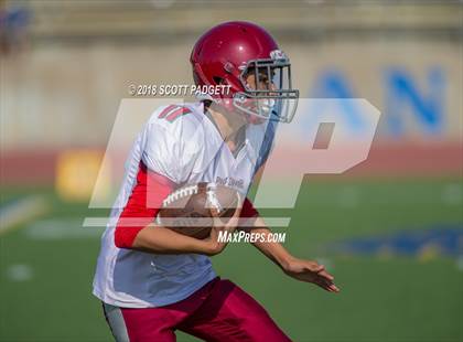 Thumbnail 1 in Sweetwater @ San Pasqual photogallery.