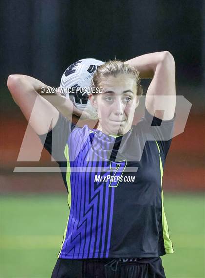 Thumbnail 2 in Cle Elum-Roslyn vs Adna (WIAA 1B/2B Playoffs) photogallery.