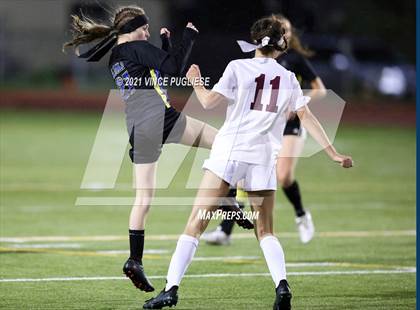Thumbnail 1 in Cle Elum-Roslyn vs Adna (WIAA 1B/2B Playoffs) photogallery.