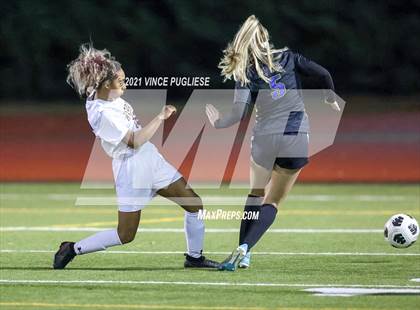 Thumbnail 2 in Cle Elum-Roslyn vs Adna (WIAA 1B/2B Playoffs) photogallery.