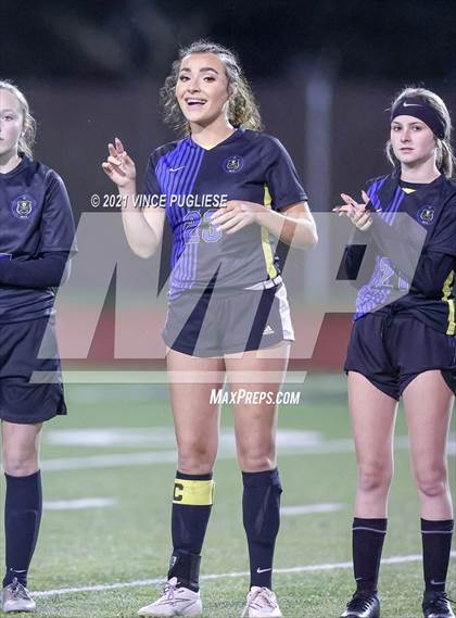 Thumbnail 1 in Cle Elum-Roslyn vs Adna (WIAA 1B/2B Playoffs) photogallery.