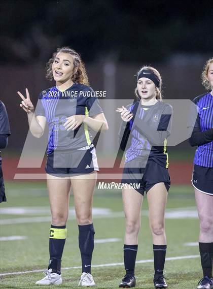 Thumbnail 2 in Cle Elum-Roslyn vs Adna (WIAA 1B/2B Playoffs) photogallery.