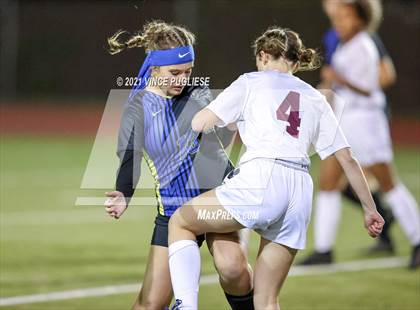 Thumbnail 3 in Cle Elum-Roslyn vs Adna (WIAA 1B/2B Playoffs) photogallery.
