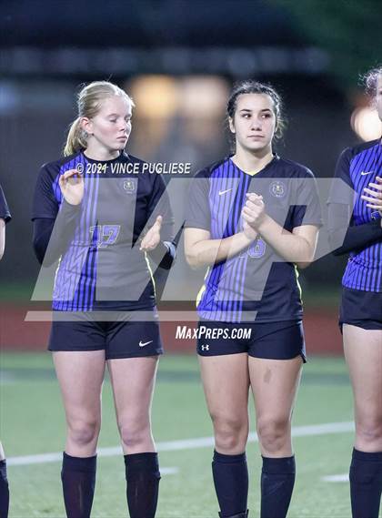 Thumbnail 2 in Cle Elum-Roslyn vs Adna (WIAA 1B/2B Playoffs) photogallery.