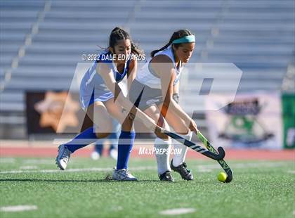 Thumbnail 2 in Rancho Bernardo vs. University City (CIF SDS D2 Final) photogallery.