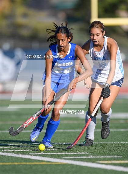 Thumbnail 2 in Rancho Bernardo vs. University City (CIF SDS D2 Final) photogallery.