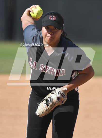 Thumbnail 2 in Peninsula vs. La Serna (Alan Dugard Classic) photogallery.