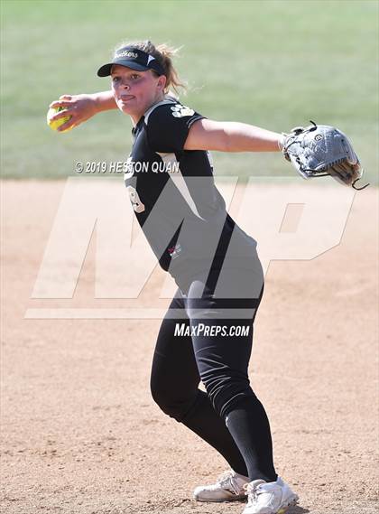 Thumbnail 2 in Peninsula vs. La Serna (Alan Dugard Classic) photogallery.