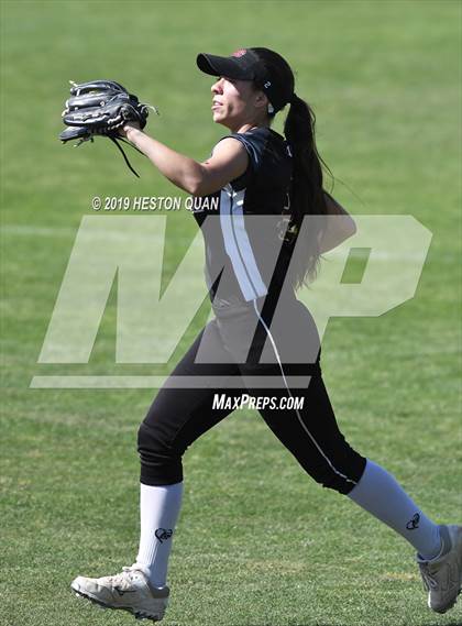 Thumbnail 2 in Peninsula vs. La Serna (Alan Dugard Classic) photogallery.