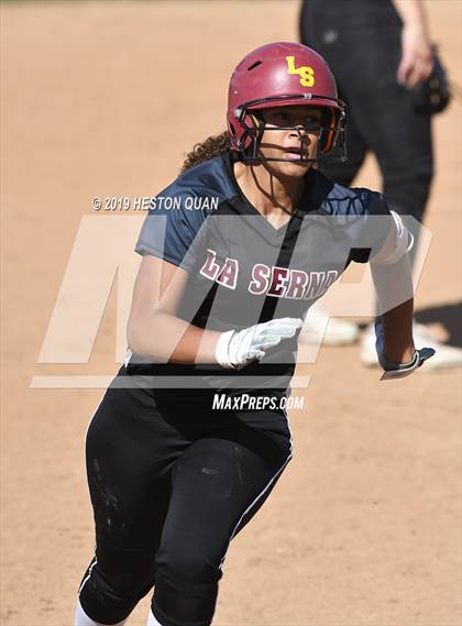 Thumbnail 3 in Peninsula vs. La Serna (Alan Dugard Classic) photogallery.