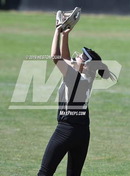 Thumbnail 1 in Peninsula vs. La Serna (Alan Dugard Classic) photogallery.