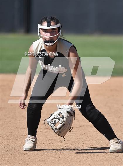 Thumbnail 3 in Peninsula vs. La Serna (Alan Dugard Classic) photogallery.