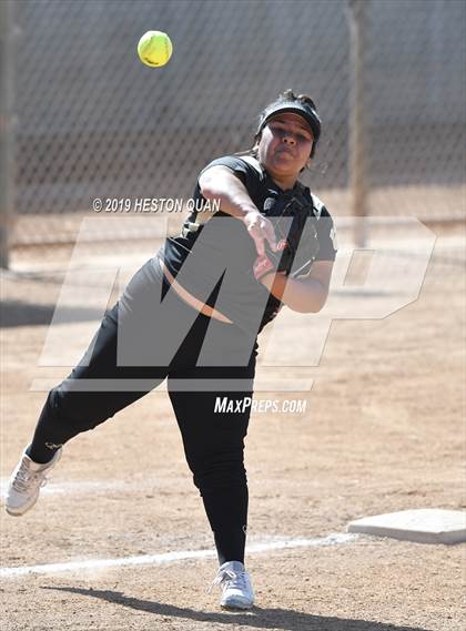 Thumbnail 2 in Peninsula vs. La Serna (Alan Dugard Classic) photogallery.