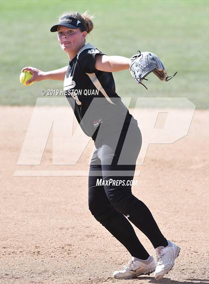 Thumbnail 1 in Peninsula vs. La Serna (Alan Dugard Classic) photogallery.