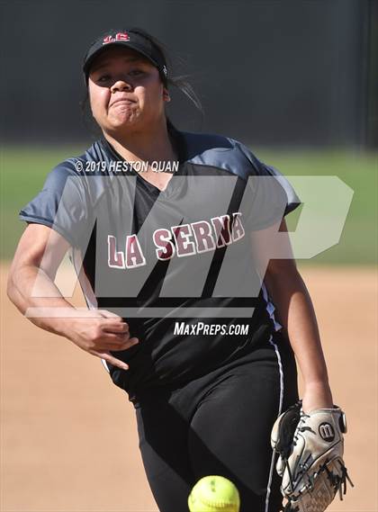 Thumbnail 3 in Peninsula vs. La Serna (Alan Dugard Classic) photogallery.