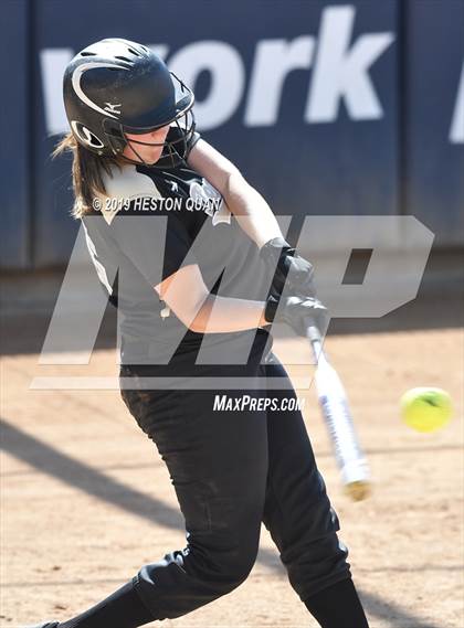 Thumbnail 3 in Peninsula vs. La Serna (Alan Dugard Classic) photogallery.