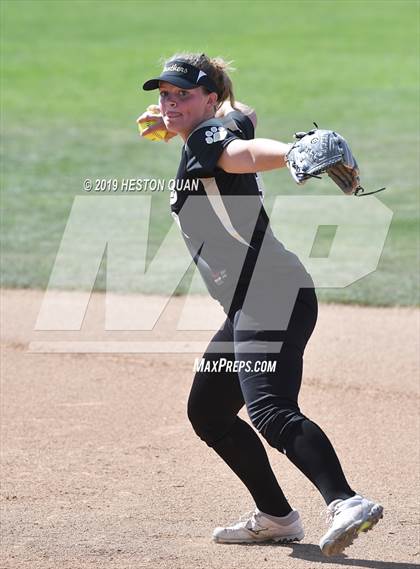 Thumbnail 2 in Peninsula vs. La Serna (Alan Dugard Classic) photogallery.