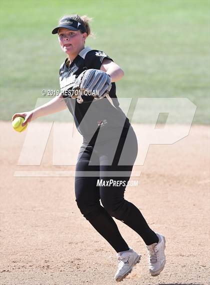Thumbnail 3 in Peninsula vs. La Serna (Alan Dugard Classic) photogallery.