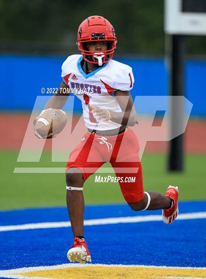 Thumbnail 3 in Hirschi @ Brock photogallery.