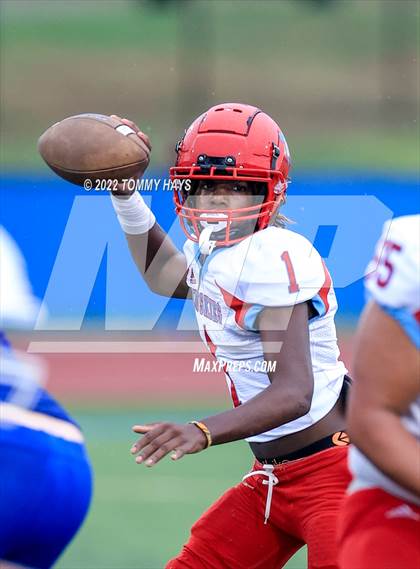 Thumbnail 2 in Hirschi @ Brock photogallery.