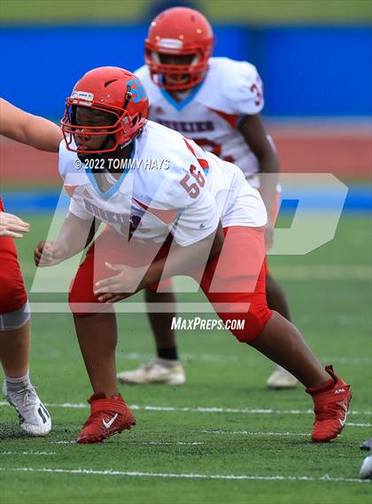 Thumbnail 2 in Hirschi @ Brock photogallery.