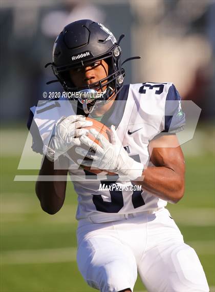 Thumbnail 2 in Pulaski Academy vs. Little Rock Christian Academy (AAA 5A Final) photogallery.