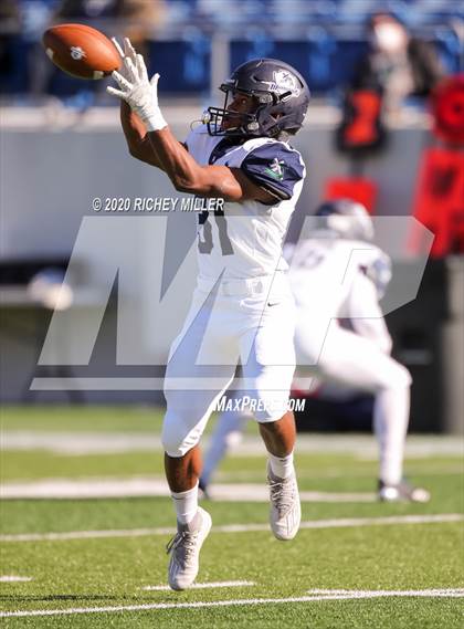 Thumbnail 1 in Pulaski Academy vs. Little Rock Christian Academy (AAA 5A Final) photogallery.