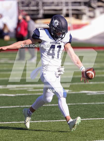 Thumbnail 3 in Pulaski Academy vs. Little Rock Christian Academy (AAA 5A Final) photogallery.