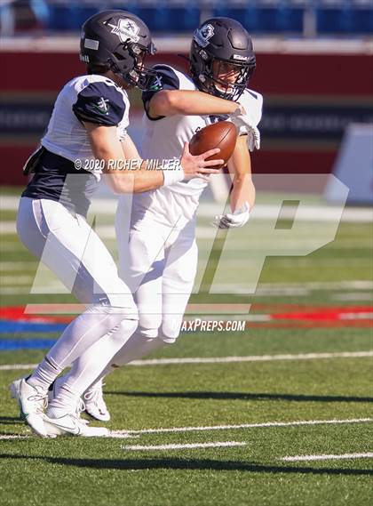 Thumbnail 3 in Pulaski Academy vs. Little Rock Christian Academy (AAA 5A Final) photogallery.