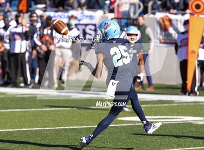 Thumbnail 3 in Pulaski Academy vs. Little Rock Christian Academy (AAA 5A Final) photogallery.