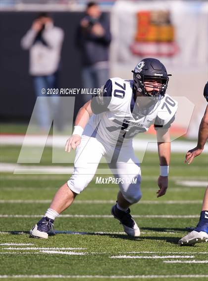 Thumbnail 2 in Pulaski Academy vs. Little Rock Christian Academy (AAA 5A Final) photogallery.