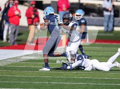 Thumbnail 3 in Pulaski Academy vs. Little Rock Christian Academy (AAA 5A Final) photogallery.