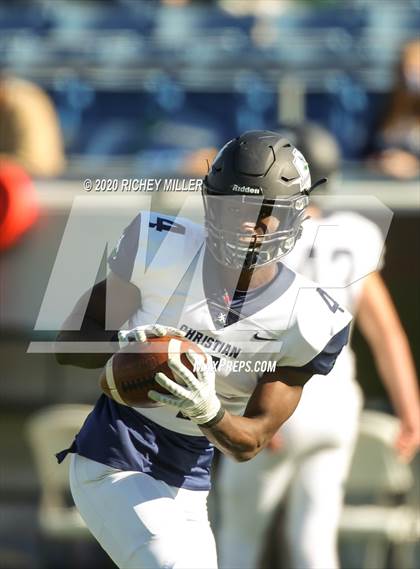 Thumbnail 1 in Pulaski Academy vs. Little Rock Christian Academy (AAA 5A Final) photogallery.